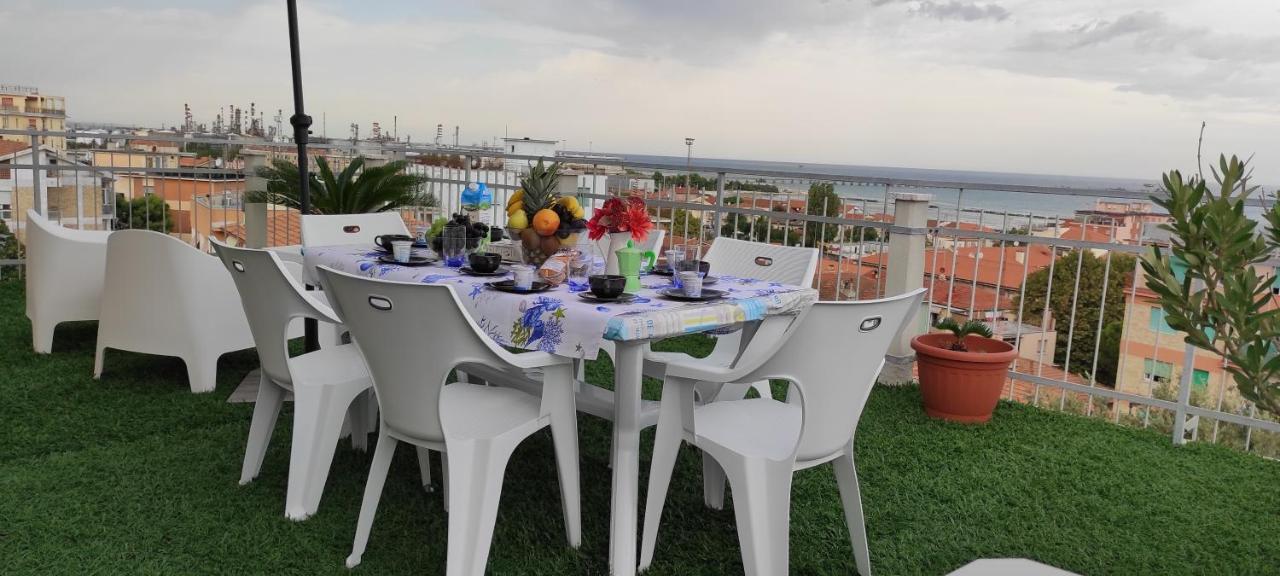 La Terrazza Apartamento Falconara Marittima Exterior foto